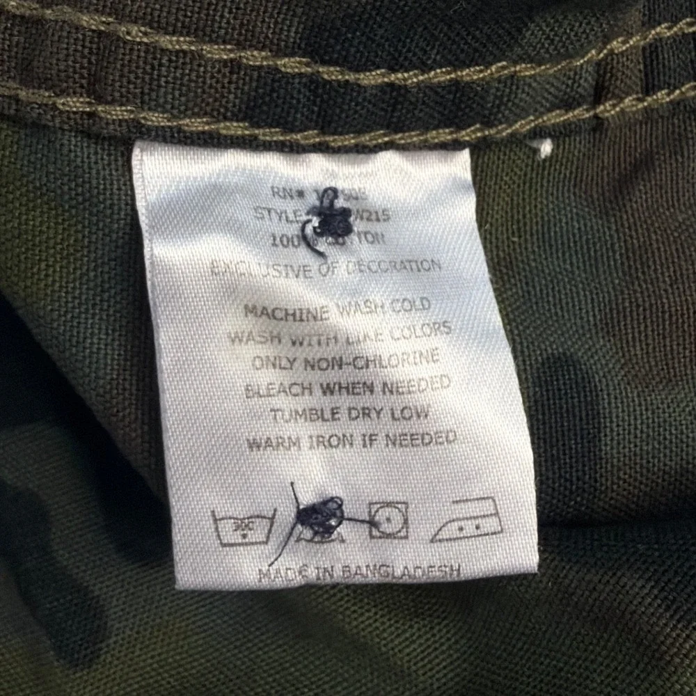 Levi's Button-Down Shirt Mens XL Camo Green Long Sleeve Cotton NEW